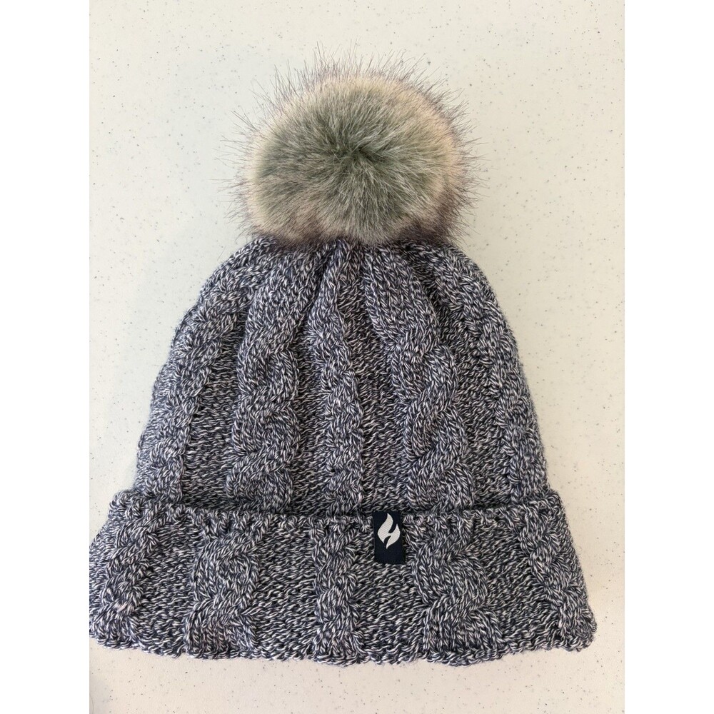 Heat Holders - Womens Fleece Lined Cable Knit Beanie HAT Pom Pom GRAY One Size